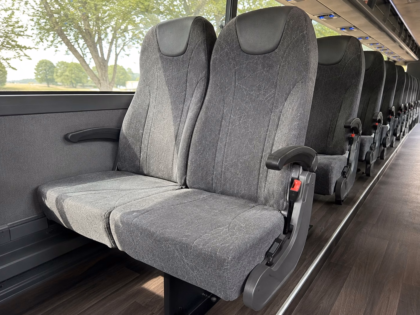 use a charter bus to handle out of town wedding guests flying into dfw