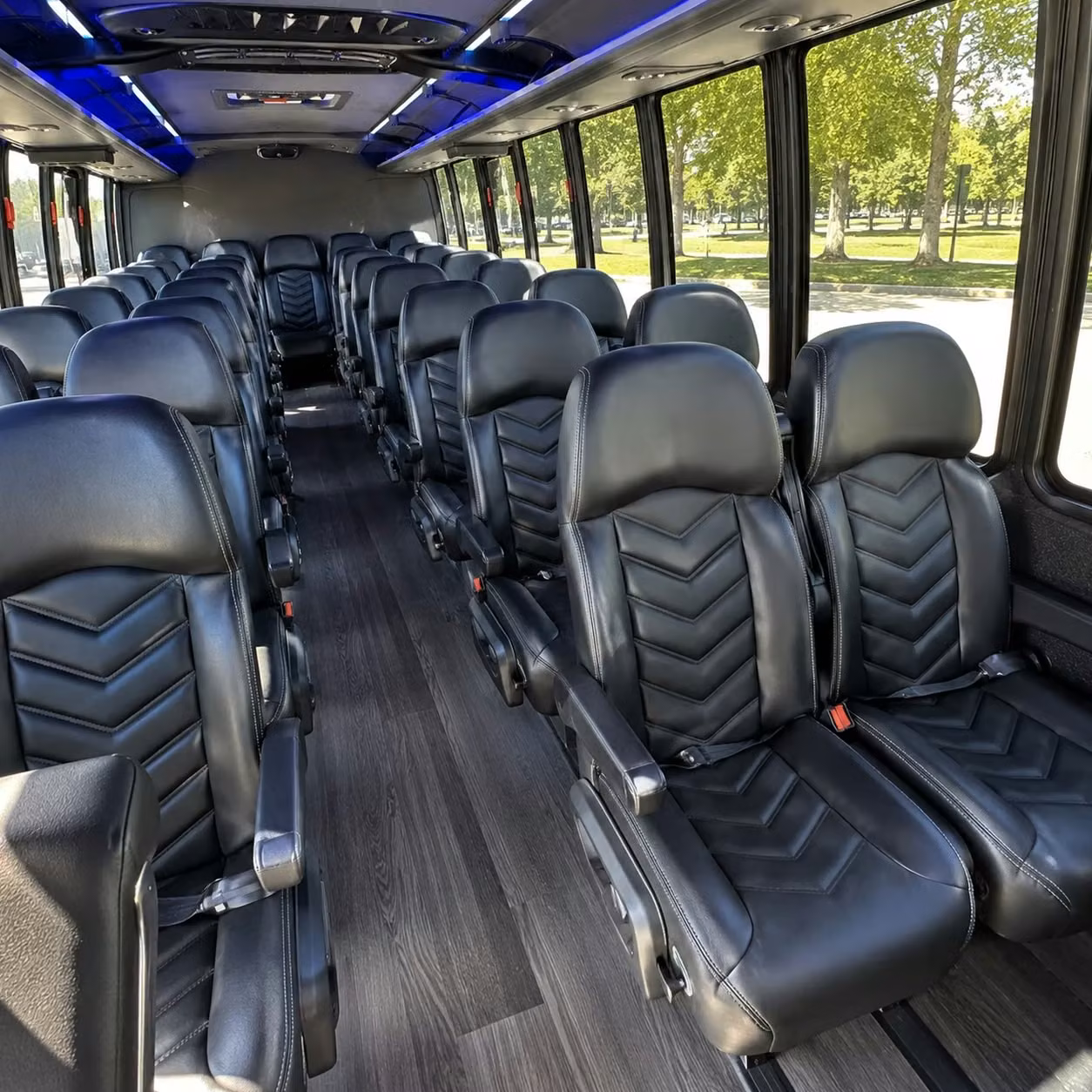 wylie 30 passenger minibus rental